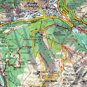 Uscito di casa da Ponte di Legno (1.258 m), percorro il sentiero 41 passando da Valbione e dal Dosso delle Pertiche, fino alla Bocchetta di Casola (2.497 m). Passando dal Corno Marcio (2.509 m) raggiungo il Monte Castablo (2.619 m), senza togliere gli occhi dall'affascinante Cima Salimmo.<br />Torno indietro alla Bocchetta di Casola per ridiscendere verso la Conca di Pozzuolo, percorrendo il sentiero 40 che mi porterà fino al Rif. Petitpierre al Corno d'Aola (1.920 m).<br />Ridiscendo a piedi nuovamente verso Valbione e fino a Ponte di Legno.